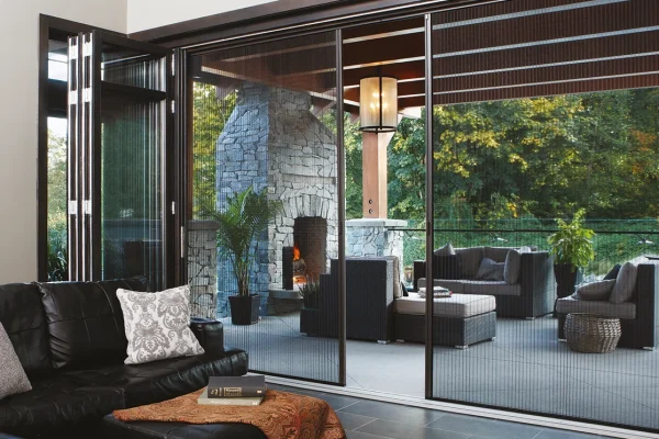 Distinction Screens - Pleated screen for oversized doors and openings up to 4m wide