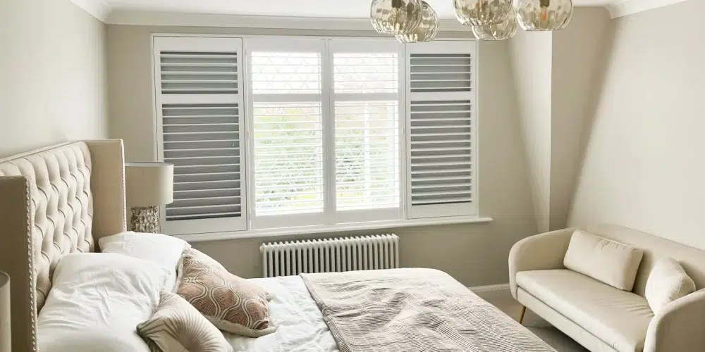 Blackout shutters on sash window