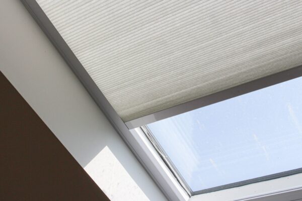 Pleated skylight blind