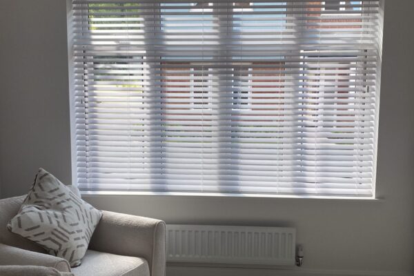 Venetian blinds for living room